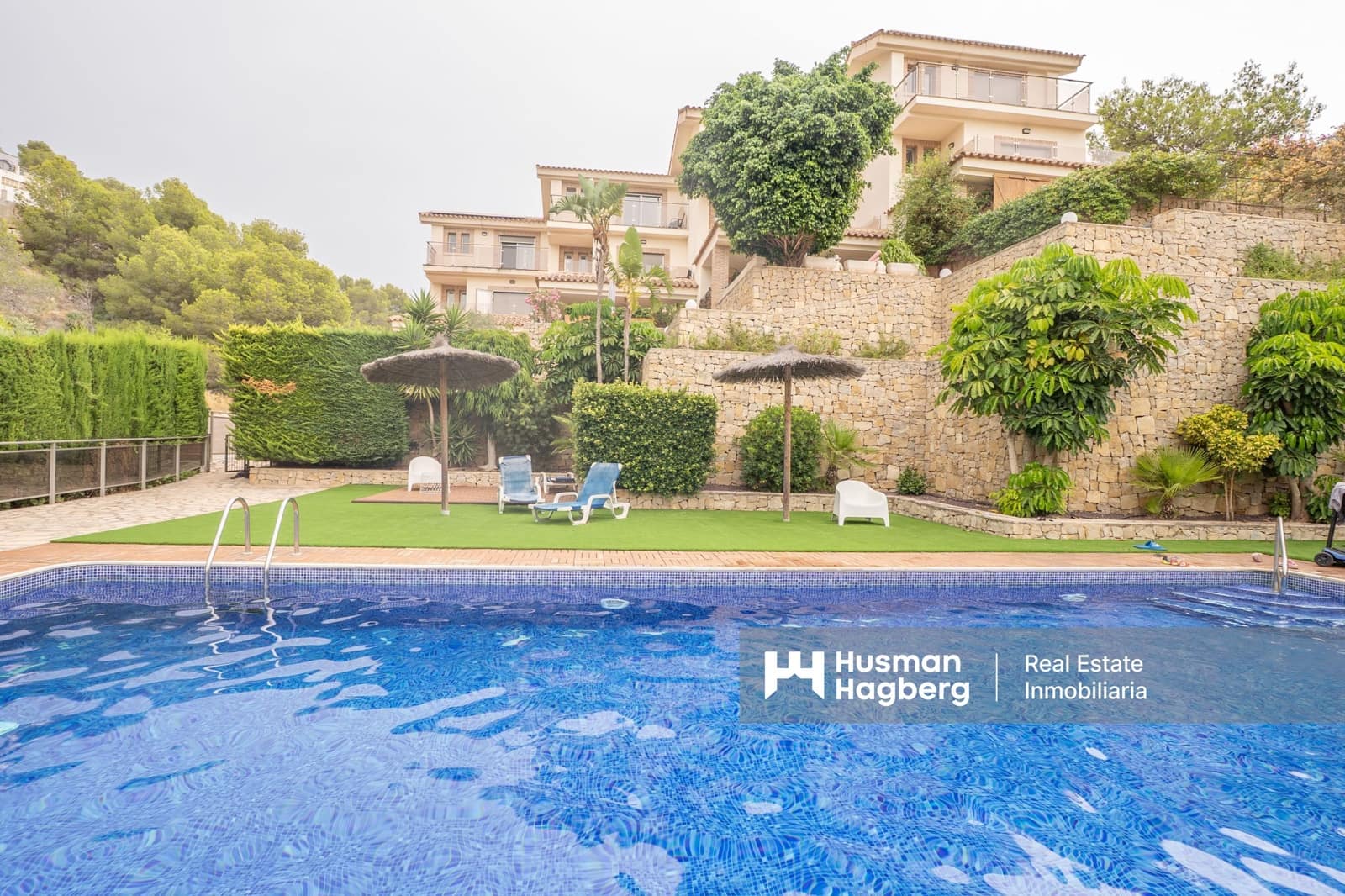 Hus till salu i Calpe / Calp med pool - 699 000 € (Ref: 9974554)