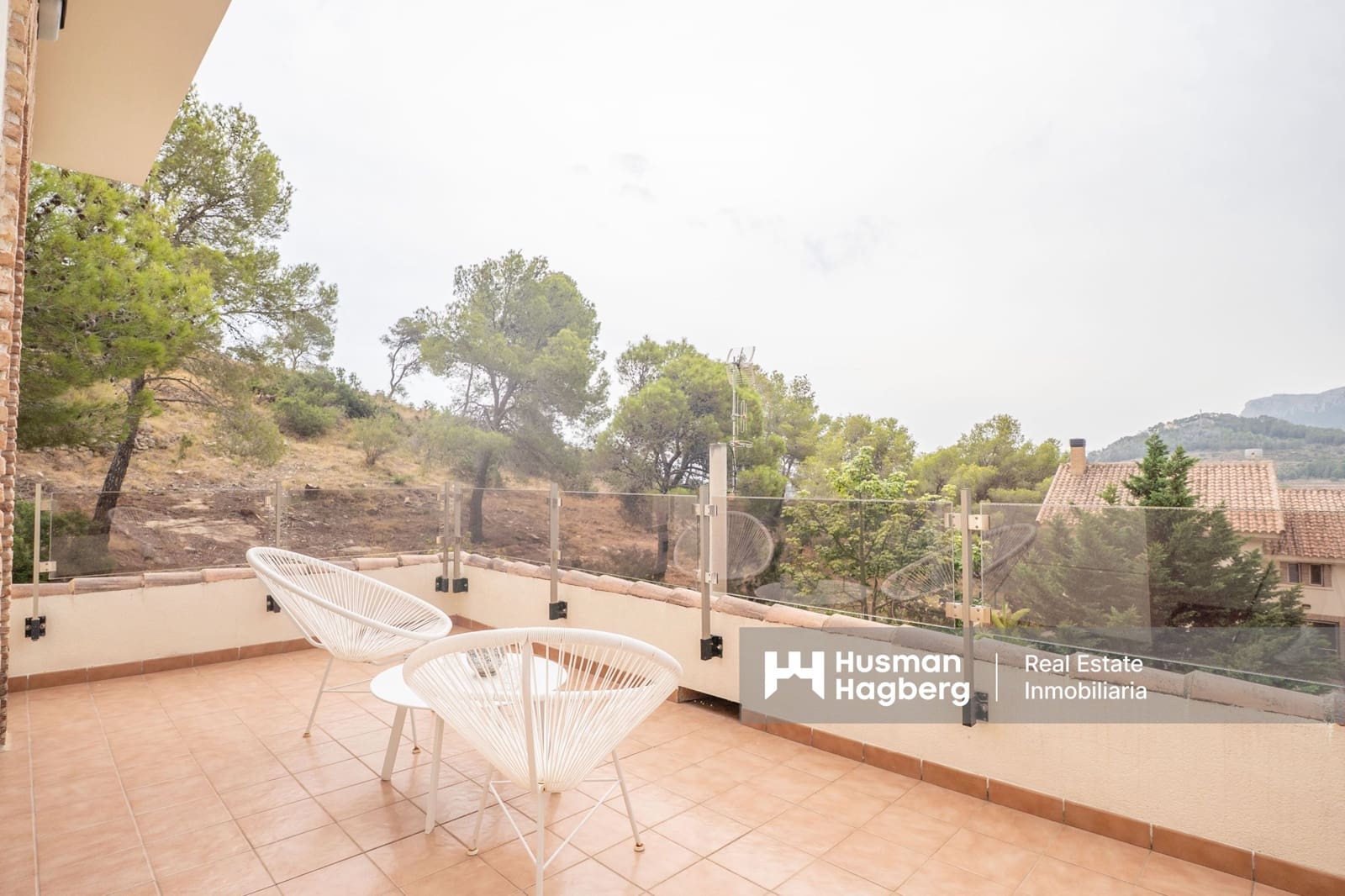 Hus till salu i Calpe / Calp med pool - 699 000 € (Ref: 9974554)