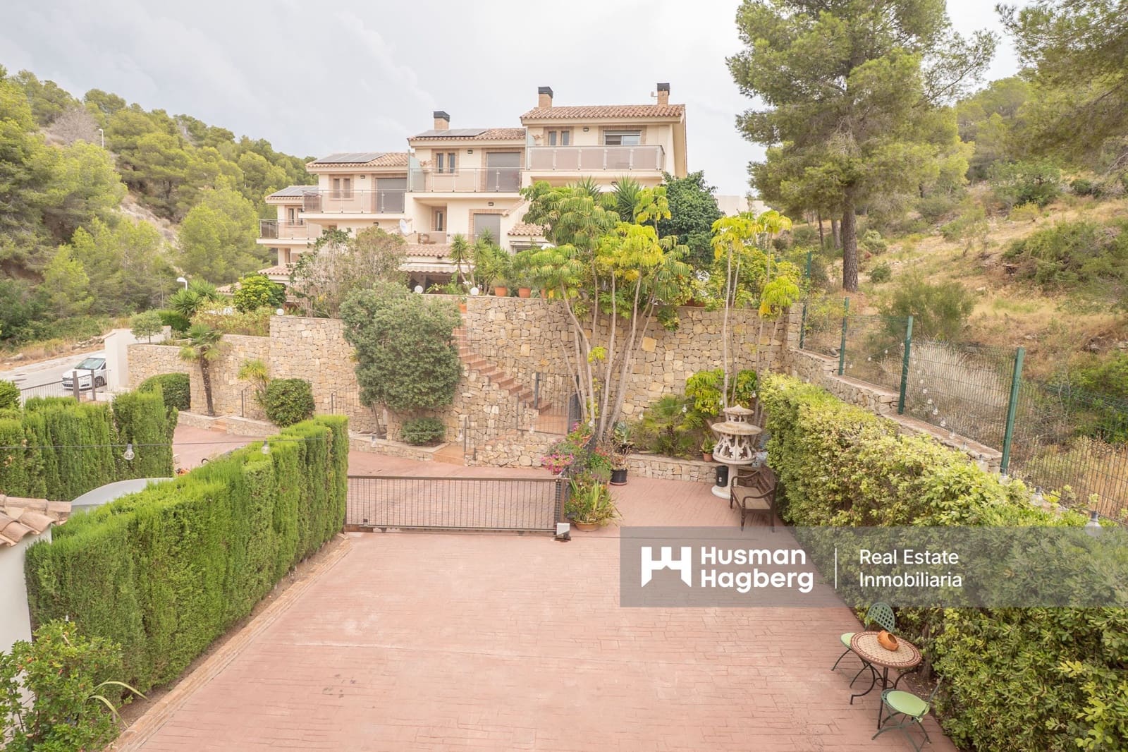 Hus till salu i Calpe / Calp med pool - 699 000 € (Ref: 9974554)