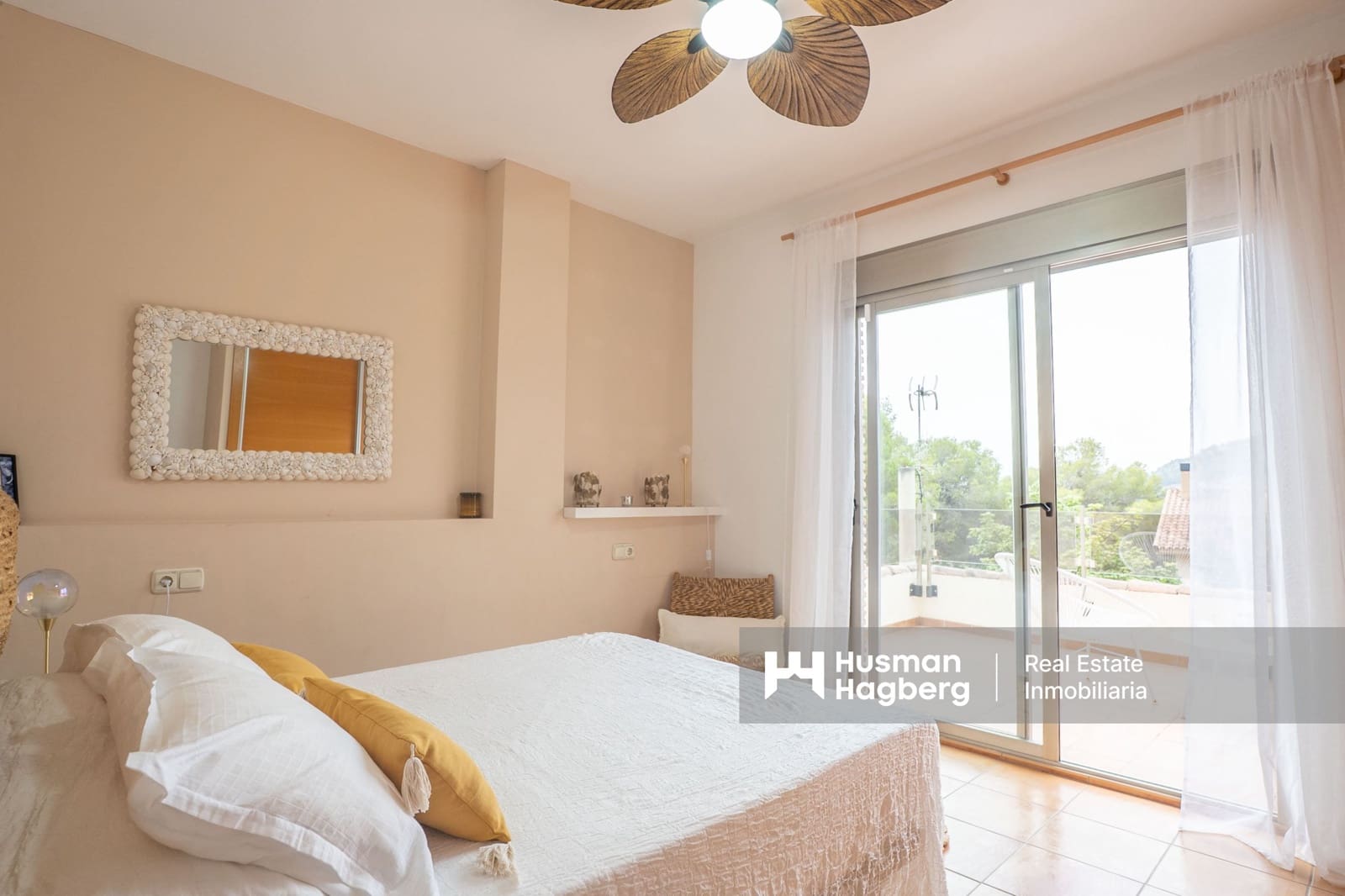 Hus till salu i Calpe / Calp med pool - 699 000 € (Ref: 9974554)