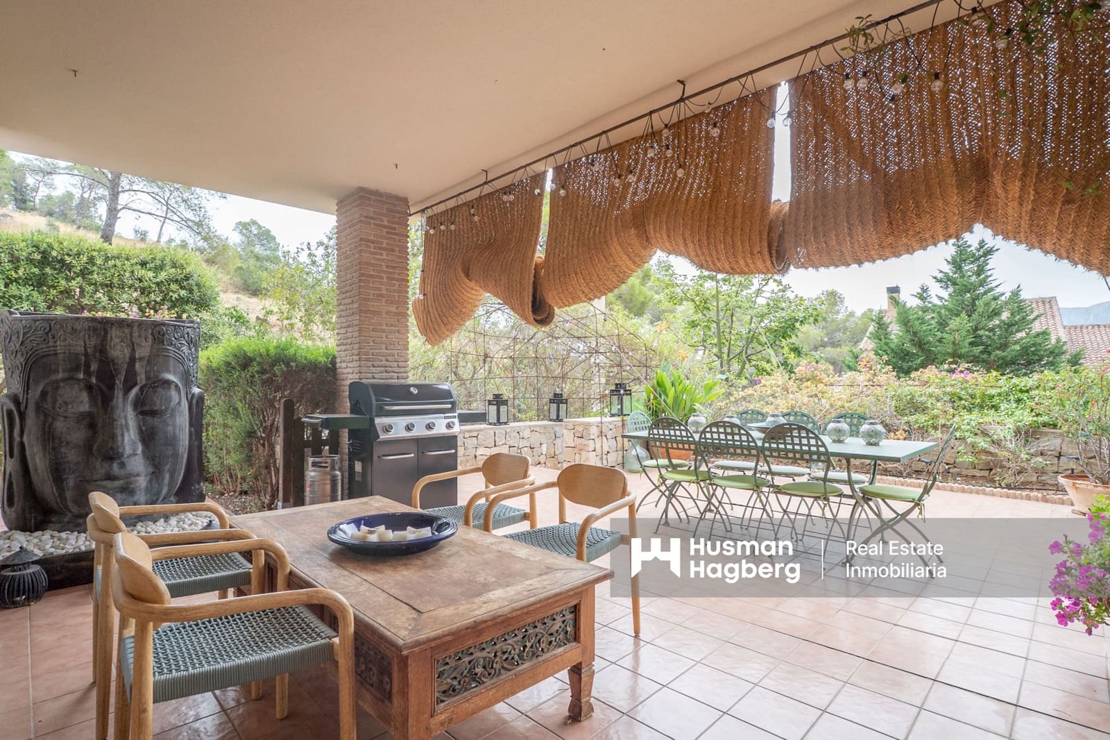 Hus till salu i Calpe / Calp med pool - 699 000 € (Ref: 9974554)