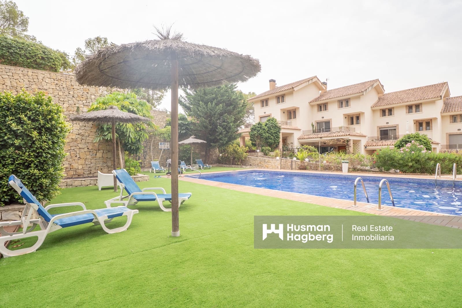 Hus till salu i Calpe / Calp med pool - 699 000 € (Ref: 9974554)