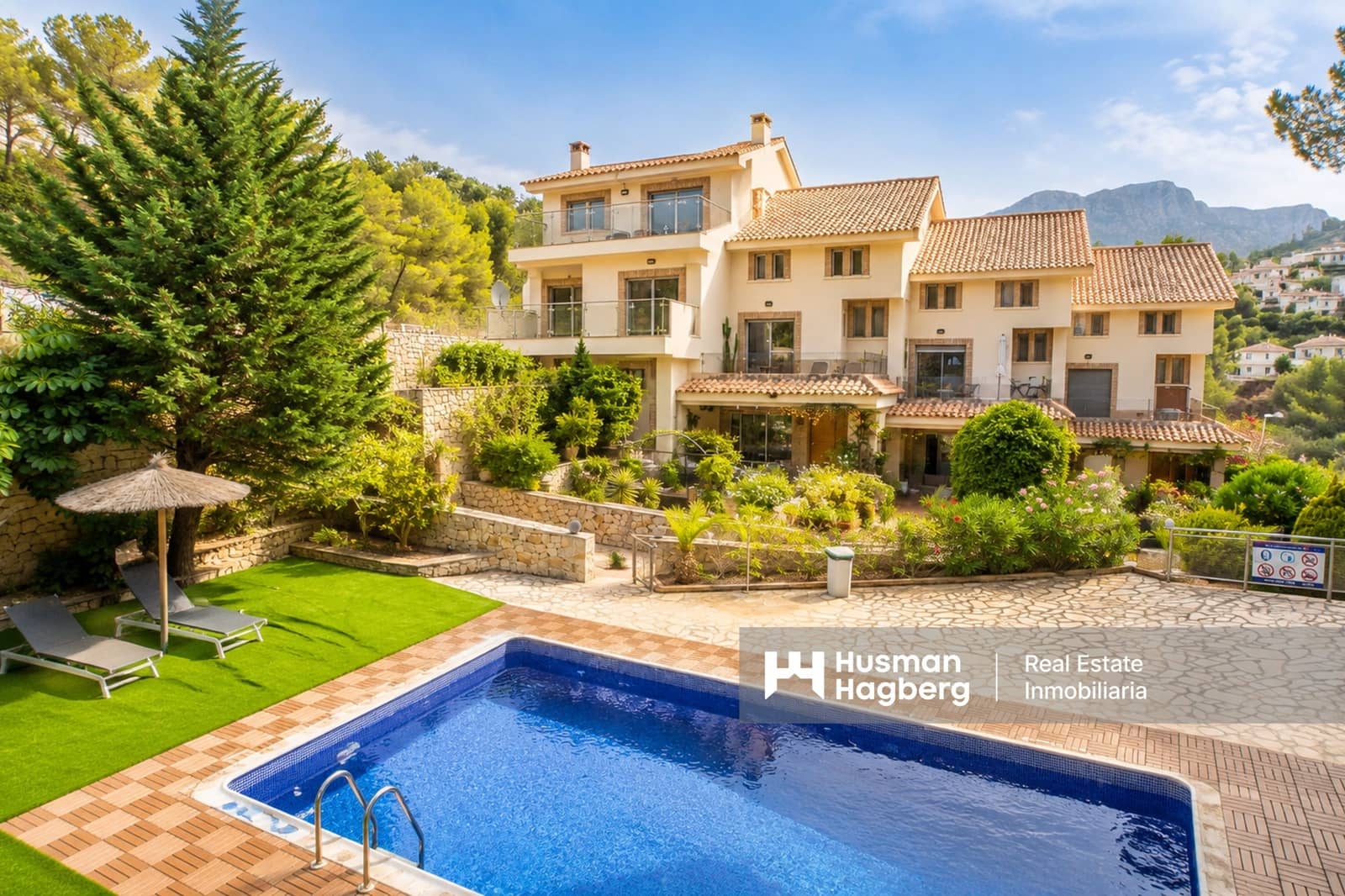 Dom na sprzedaż w Calpe / Calp z basenem - 699 000 € (Ref: 9974554)