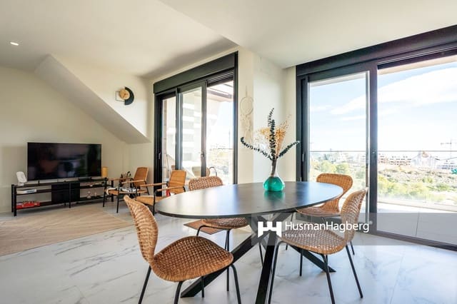2 soverom Leilighet til salgs i Benidorm med svømmebasseng - € 345 000 (Ref: 9974558)
