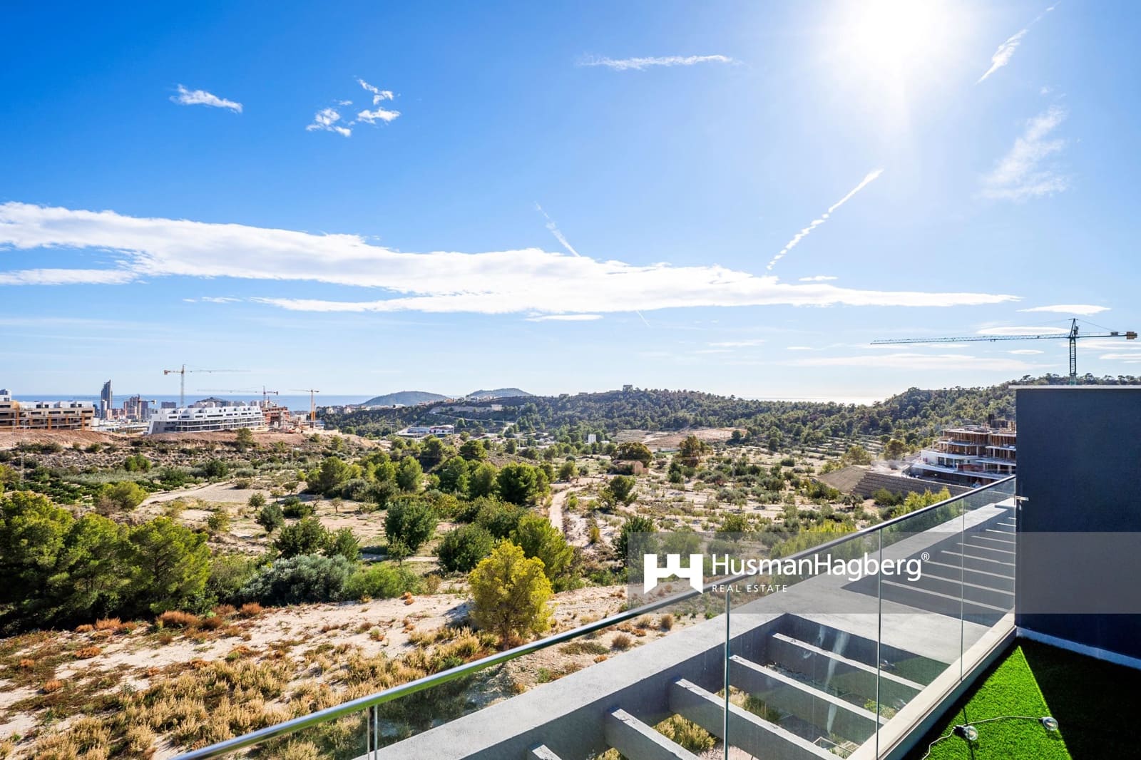 2 soverom Leilighet til salgs i Benidorm med svømmebasseng - € 345 000 (Ref: 9974558)
