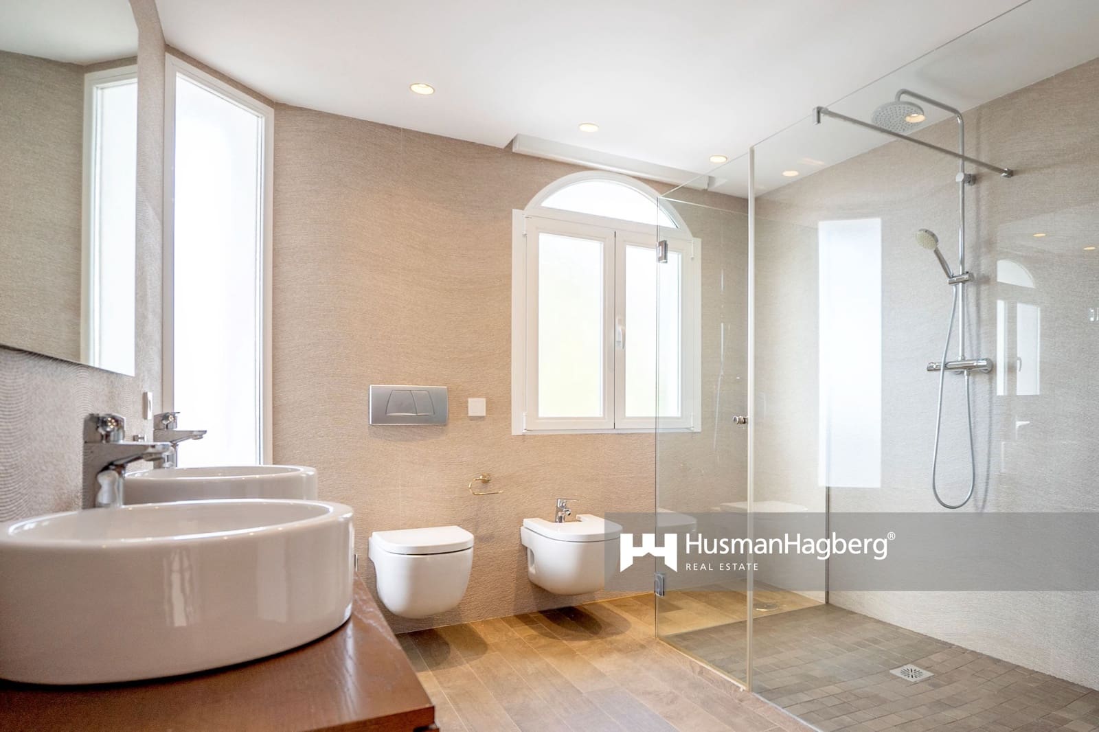 5 soveværelse Villa til salg i Alfaz del Pi / L'Alfas del Pi med swimmingpool - € 1.600.000 (Ref: 9974559)