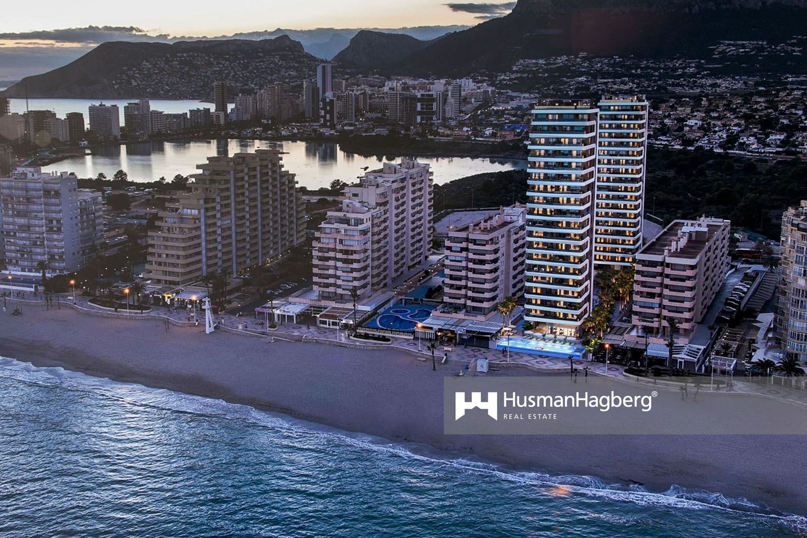 2 soveværelse Lejlighed til salg i Calpe / Calp med swimmingpool - € 530.000 (Ref: 9981731)