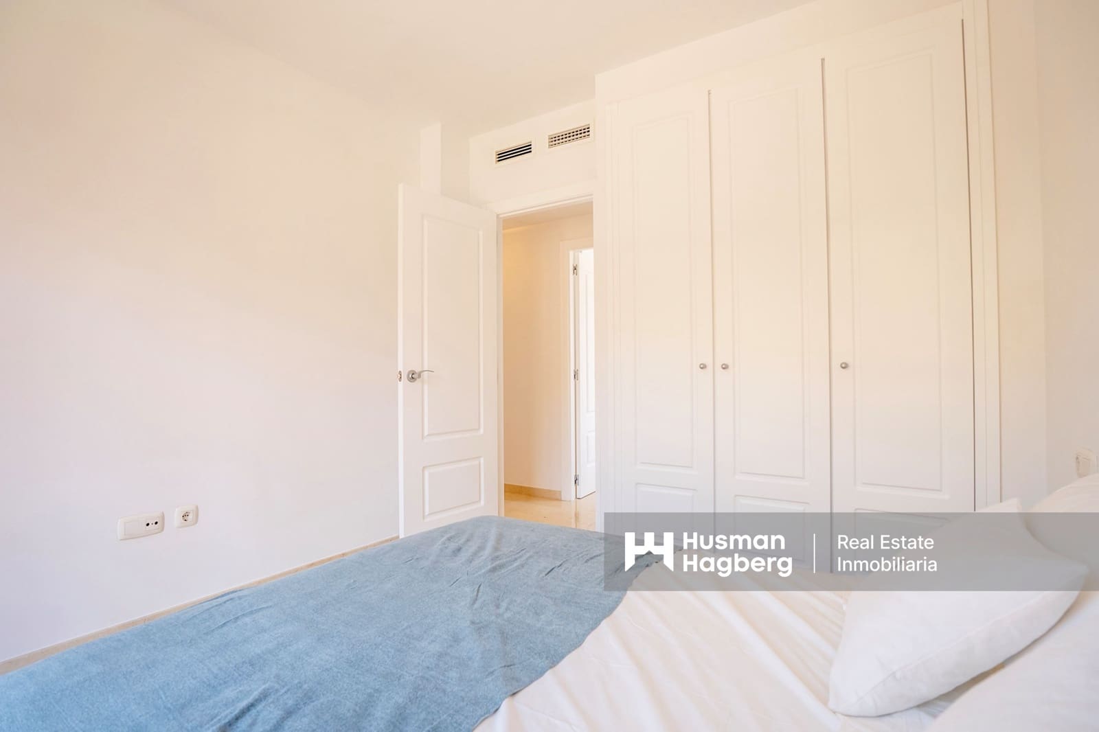 2 soveværelse Lejlighed til salg i Benidorm med swimmingpool - € 395.000 (Ref: 9981745)