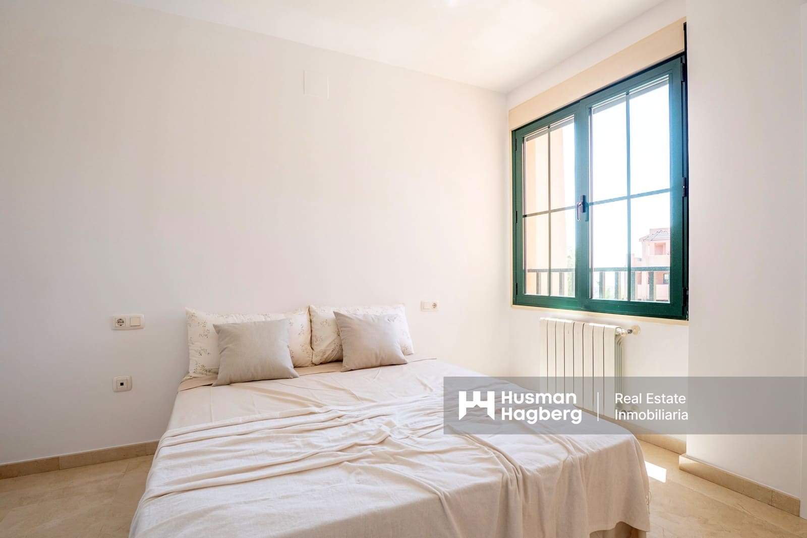 2 soveværelse Lejlighed til salg i Benidorm med swimmingpool - € 395.000 (Ref: 9981745)