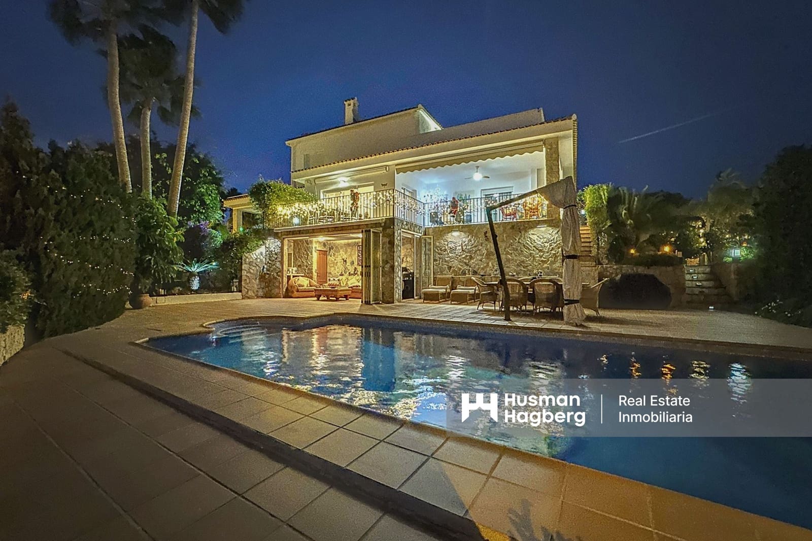 4 bedroom Villa for sale in La Nucia with pool - € 765,000 (Ref: 9984249)