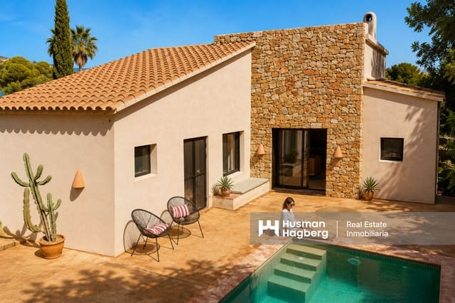 3 Zimmer Villa zu verkaufen in El Montgó, Dénia mit Pool - 947.000 € (Ref: 9986246)
