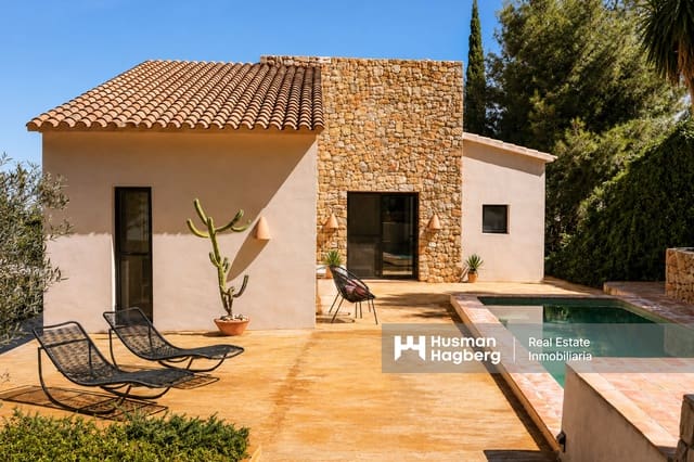 3 Zimmer Villa zu verkaufen in El Montgó, Dénia mit Pool - 947.000 € (Ref: 9986246)