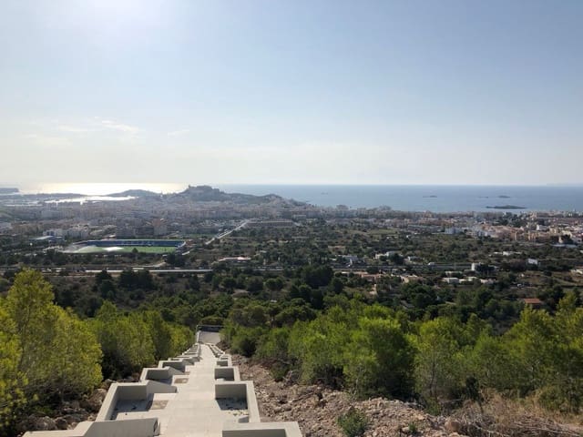 Grond te koop in Ibiza dorp - € 2.500.000 (Ref: 6804576)
