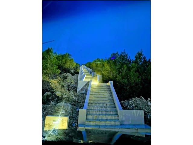 Grond te koop in Ibiza dorp - € 2.500.000 (Ref: 6804576)