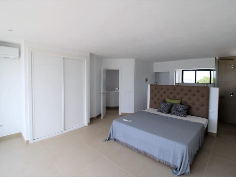 4 soveværelse Villa til salg i Cala Moli - € 3.720.000 (Ref: 7148182)