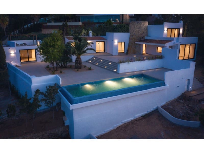 4 soveværelse Villa til salg i Cala Moli - € 3.720.000 (Ref: 7148182)