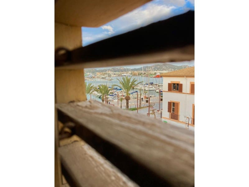 Piso de 3 habitaciones en Ibiza / Eivissa ciudad en venta - 725.000 € (Ref: 8063599)