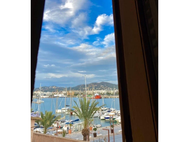 Piso de 3 habitaciones en Ibiza / Eivissa ciudad en venta - 725.000 € (Ref: 8063599)