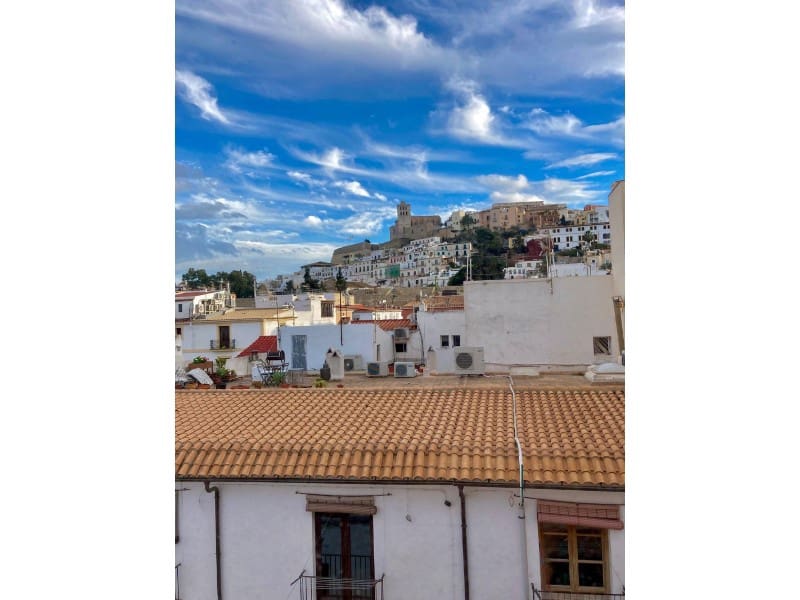 Piso de 3 habitaciones en Ibiza / Eivissa ciudad en venta - 725.000 € (Ref: 8063599)