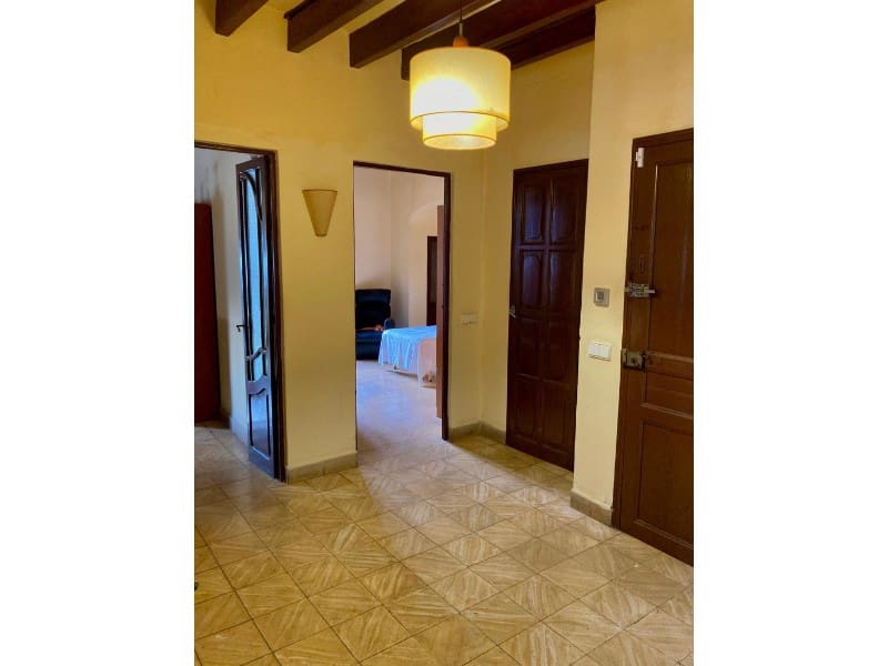 Piso de 3 habitaciones en Ibiza / Eivissa ciudad en venta - 725.000 € (Ref: 8063599)