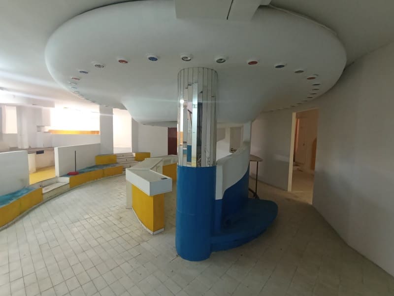 Kaupallinen myytävänä paikassa Sant Antoni de Portmany - 240 000 € (Ref: 8359686)