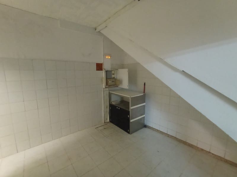 Kaupallinen myytävänä paikassa Sant Antoni de Portmany - 240 000 € (Ref: 8359686)