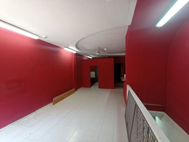 Commercieel te koop in Sant Antoni de Portmany - € 240.000 (Ref: 8359686)