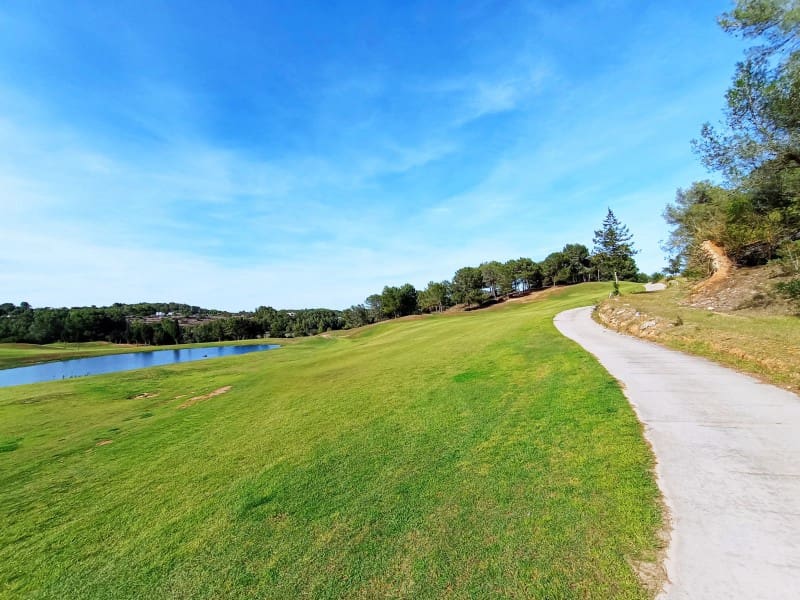 Grunde uden byggetilladelser til salg i Roca Llisa - € 1.450.000 (Ref: 8604198)