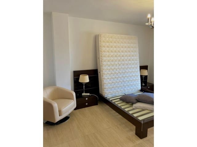 3 slaapkamer Appartement te koop in Ibiza dorp - € 975.000 (Ref: 8843636)