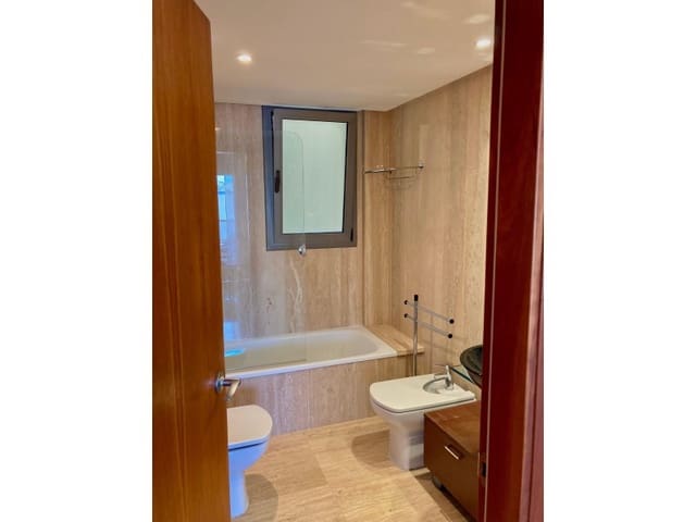 3 slaapkamer Appartement te koop in Ibiza dorp - € 975.000 (Ref: 8843636)