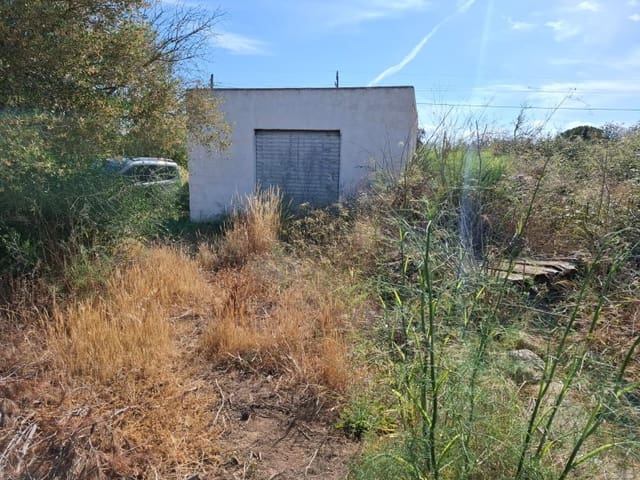 Grunde uden byggetilladelser til salg i Sant Antoni de Portmany - € 750.000 (Ref: 9003297)