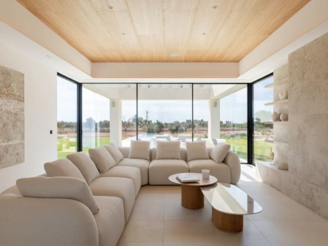 Chalet de 3 habitaciones en Nuestra Señora de Jesus, Santa Eulalia / Santa Eularia en venta - 10.000.000 € (Ref: 9037023)