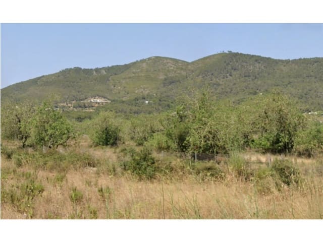 Undeveloped Land for sale in Santa Gertrudis de Fruitera, Santa Eulalia / Santa Eularia - € 990,000 (Ref: 9452285)