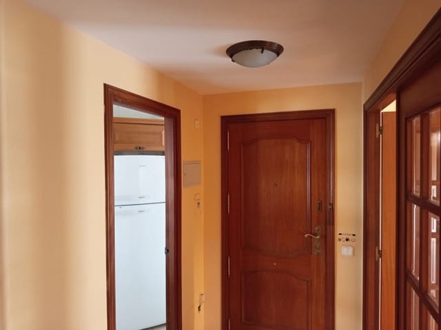 3 makuuhuone Huoneisto myytävänä paikassa Ibiza kaupunki - 550 000 € (Ref: 9591510)