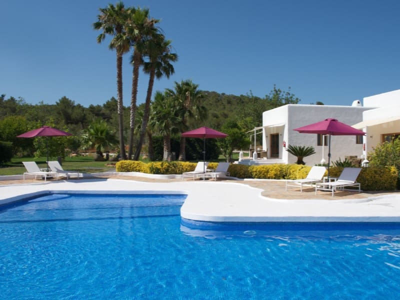 7 bedroom Villa for sale in Santa Eulalia / Santa Eularia - € 3,750,000 (Ref: 9936127)