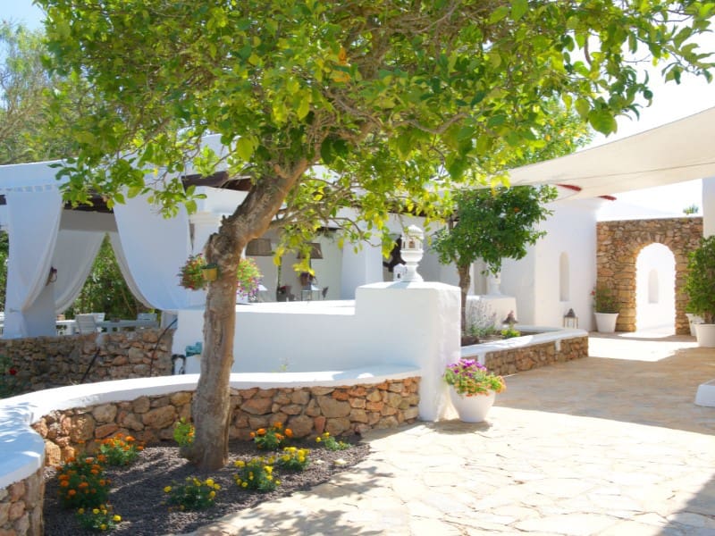 7 bedroom Villa for sale in Santa Eulalia / Santa Eularia - € 3,750,000 (Ref: 9936127)
