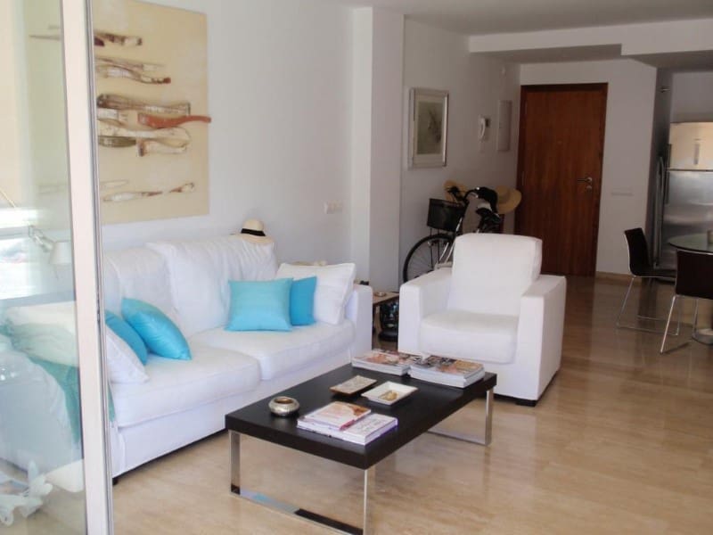 2 bedroom Apartment for sale in Ibiza / Eivissa town - € 775,000 (Ref: 9965016)