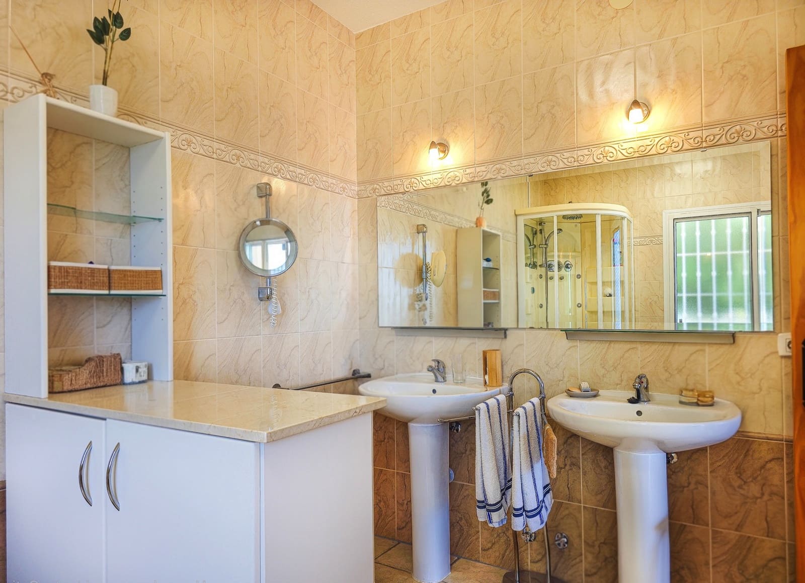 4 chambre Villa/Maison à vendre à Arenas de Velez avec piscine garage - 980 000 € (Ref: 10009876)