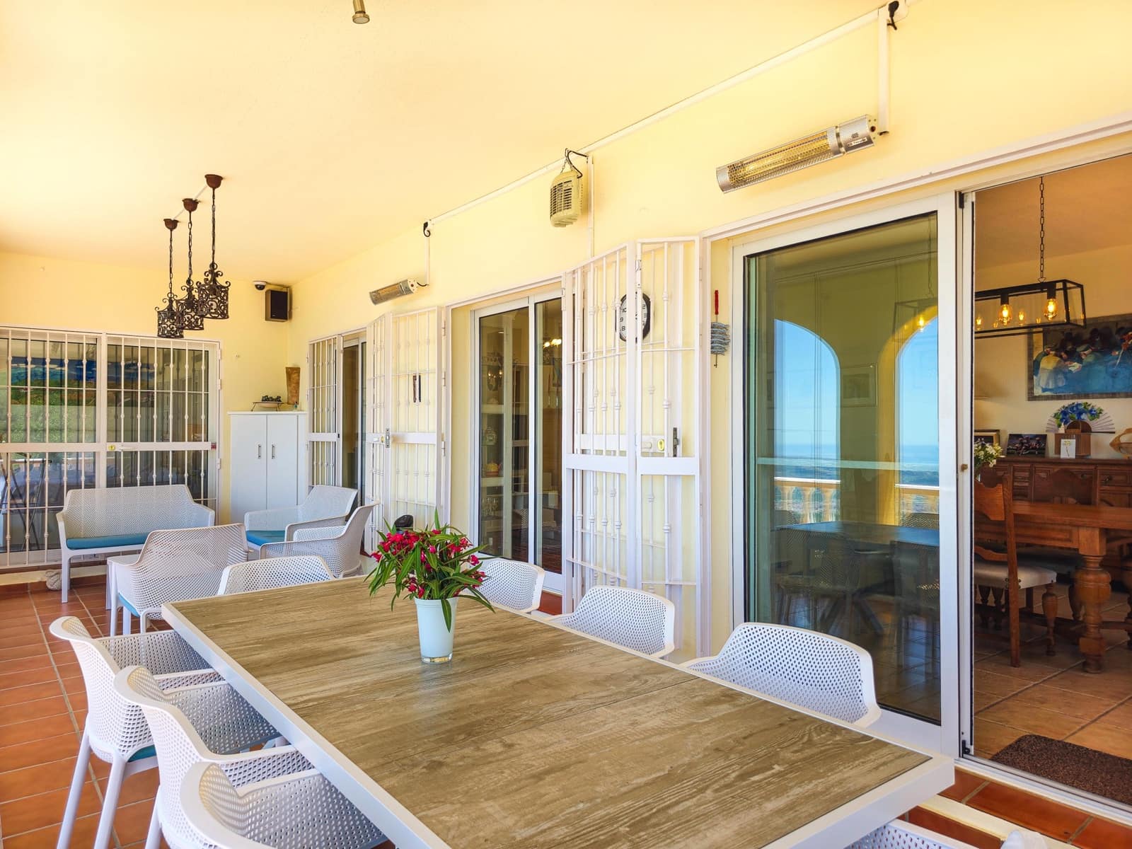 4 chambre Villa/Maison à vendre à Arenas de Velez avec piscine garage - 980 000 € (Ref: 10009876)