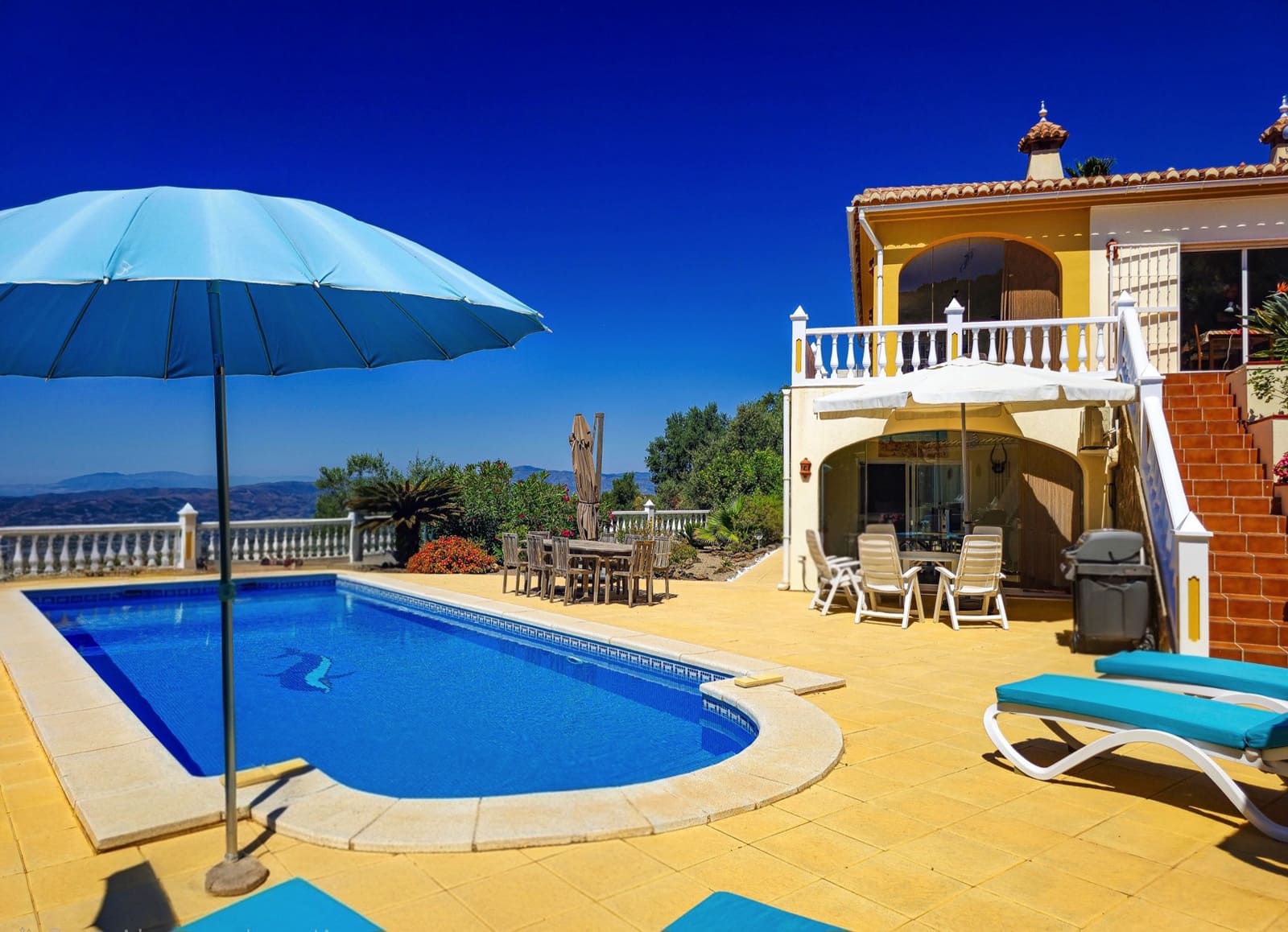 4 chambre Villa/Maison à vendre à Arenas de Velez avec piscine garage - 980 000 € (Ref: 10009876)