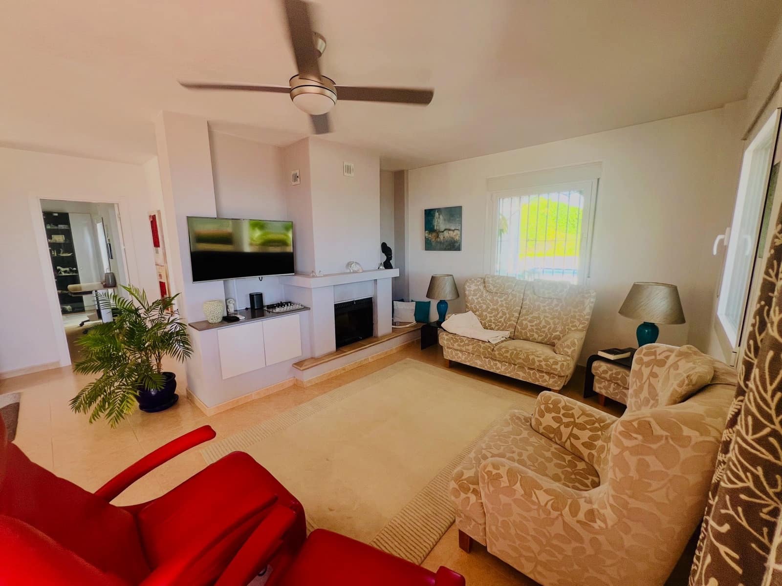 3 chambre Villa/Maison à vendre à Sayalonga avec piscine garage - 875 000 € (Ref: 10121069)