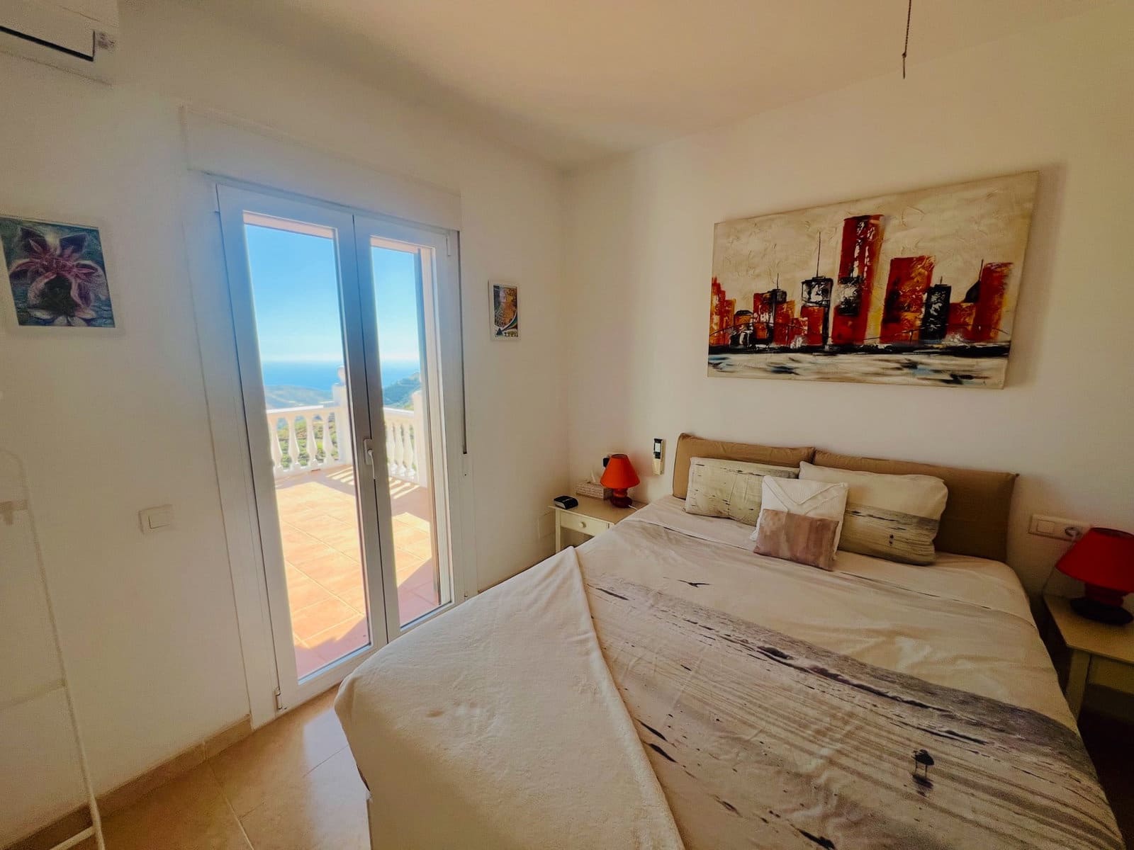 3 chambre Villa/Maison à vendre à Sayalonga avec piscine garage - 875 000 € (Ref: 10121069)