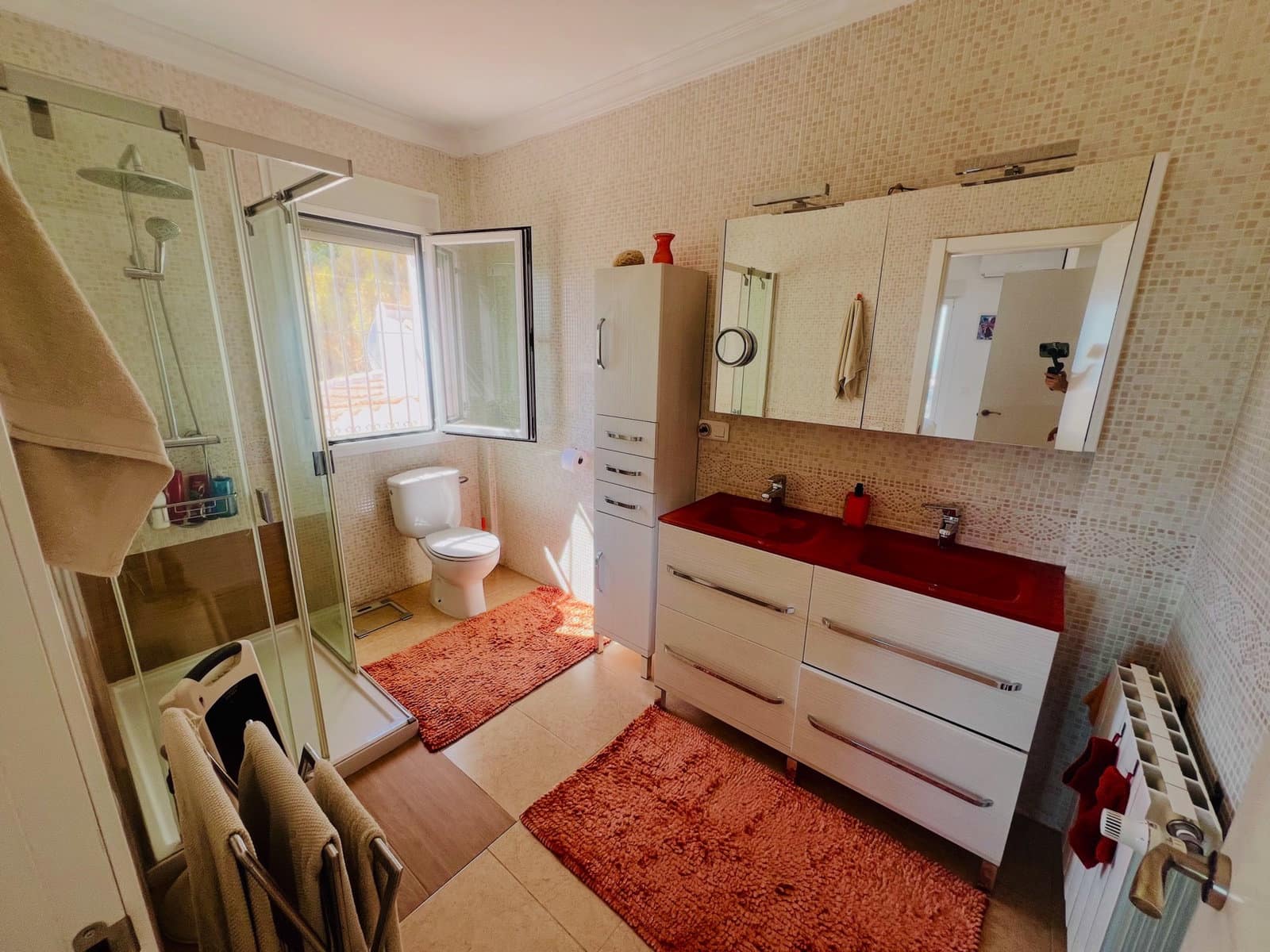 3 chambre Villa/Maison à vendre à Sayalonga avec piscine garage - 875 000 € (Ref: 10121069)