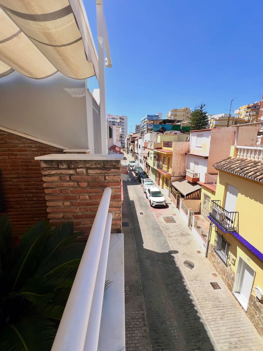 2 slaapkamer Appartement te koop in Torre del Mar - € 349.900 (Ref: 10169371)