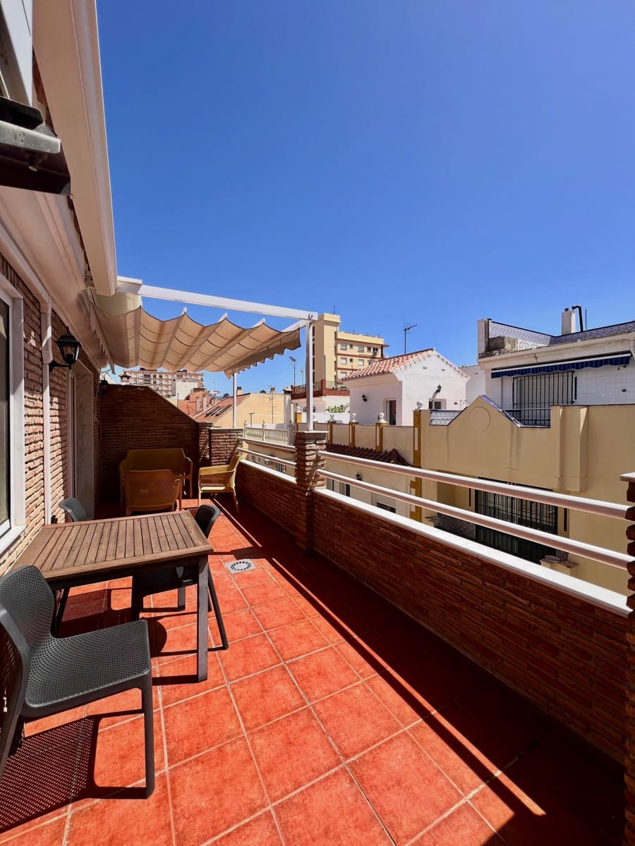 2 slaapkamer Appartement te koop in Torre del Mar - € 349.900 (Ref: 10169371)