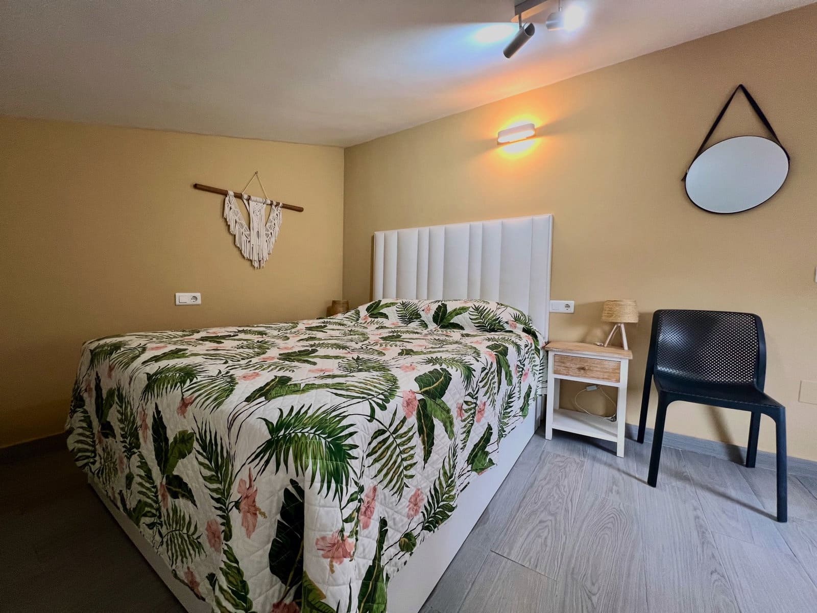 2 slaapkamer Appartement te koop in Torre del Mar - € 349.900 (Ref: 10169371)