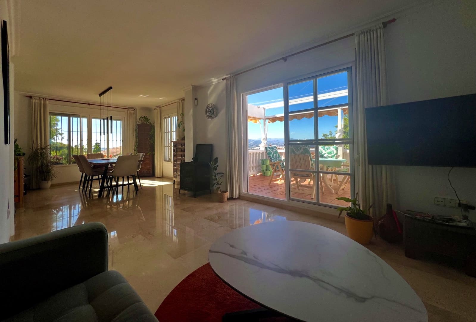 4 soveværelse Villa til salg i Caleta de Velez med swimmingpool garage - € 649.000 (Ref: 10174839)
