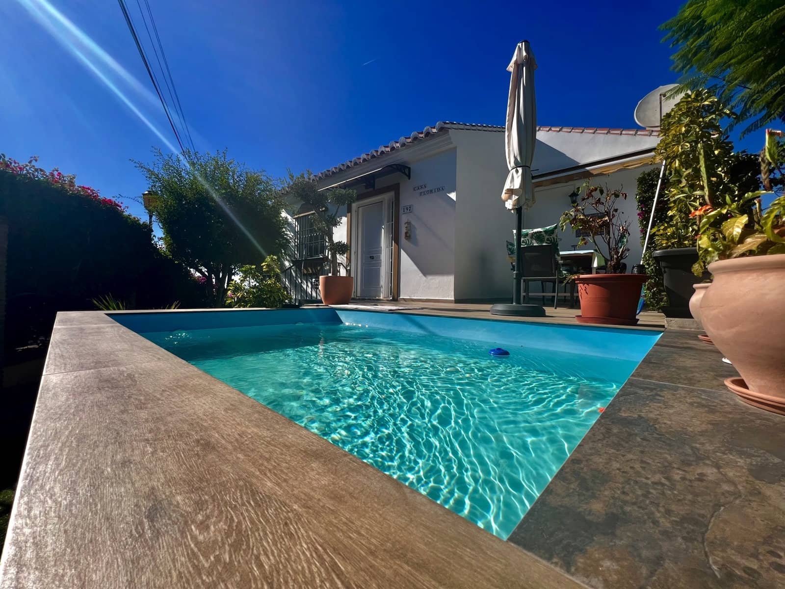 4 soveværelse Villa til salg i Caleta de Velez med swimmingpool garage - € 649.000 (Ref: 10174839)