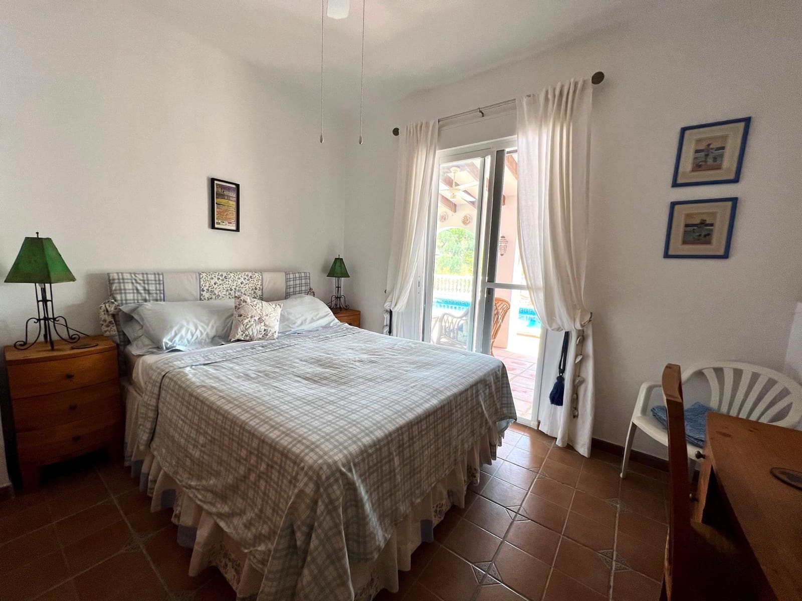 5 soveværelse Villa til salg i Alcaucin med swimmingpool garage - € 425.000 (Ref: 6999699)