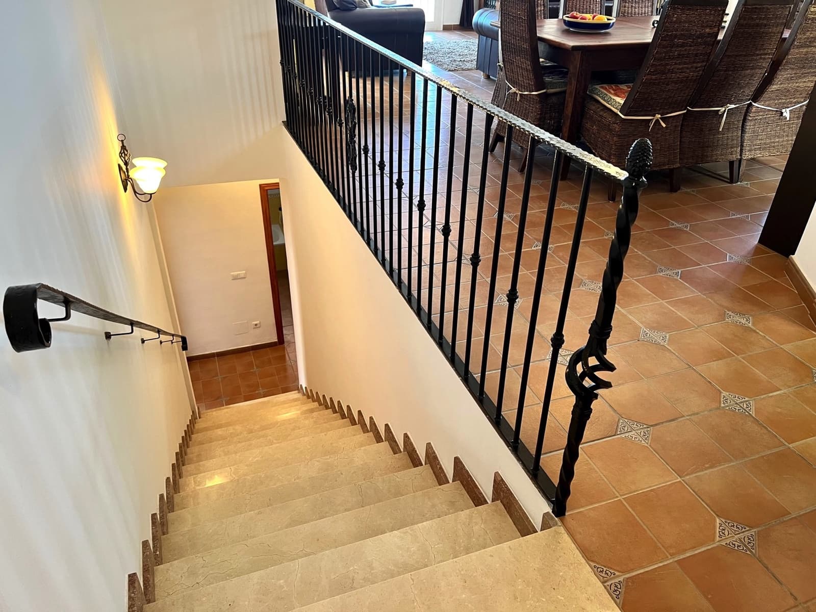 5 soveværelse Villa til salg i Alcaucin med swimmingpool garage - € 425.000 (Ref: 6999699)